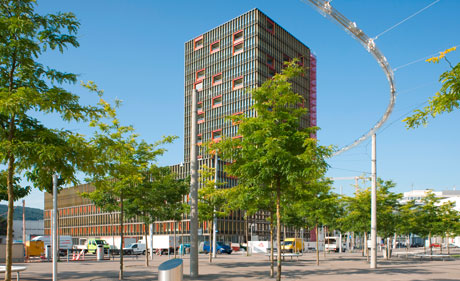 Das Leutschenbach-Quartier ist ein wichtiges Entwicklungsgebiet der Stadt Zürich. (Im Bild: Leutschenbach-Tower) (Bild: PD)