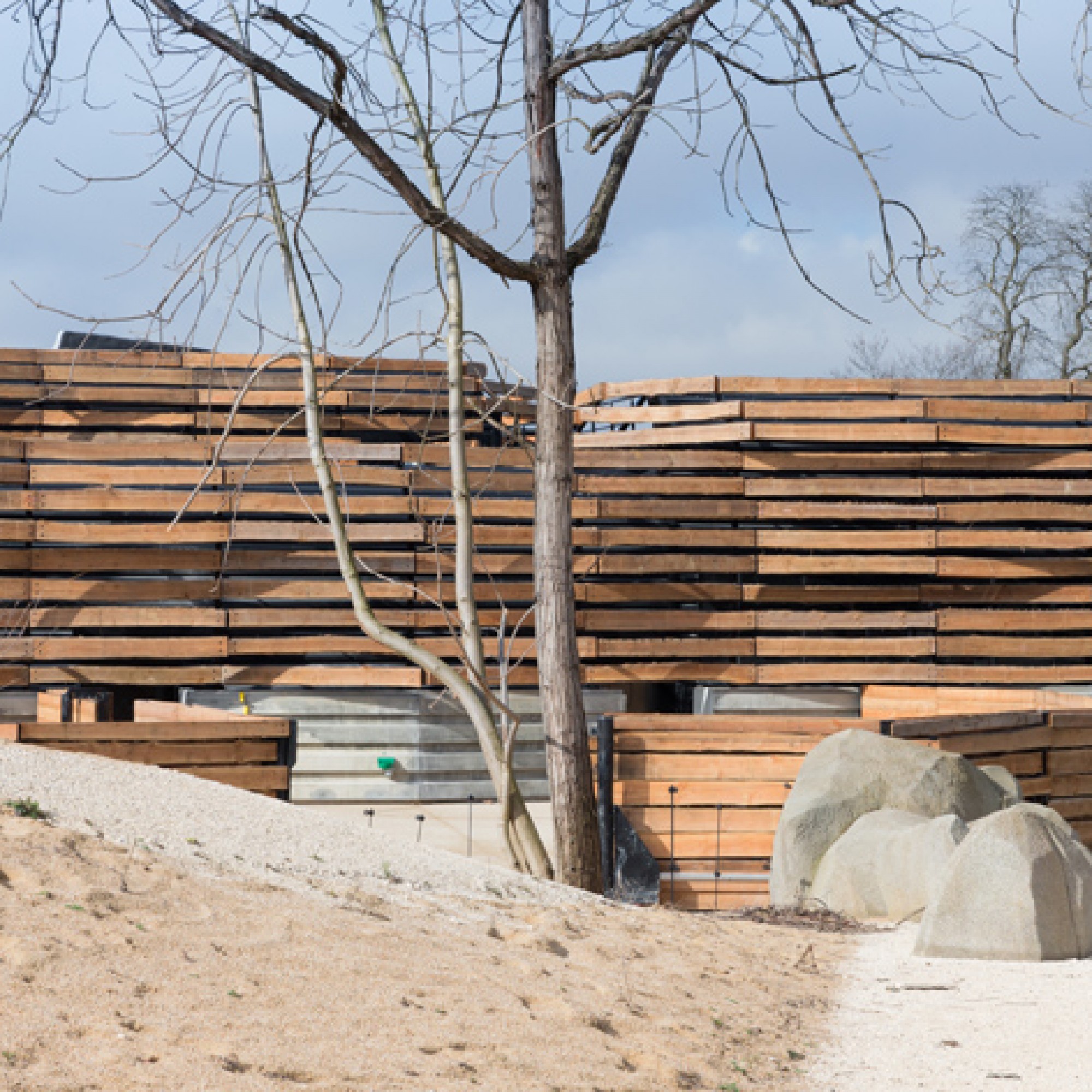 Fassade und Vorgelände des neuen Giraffenhauses. (Bild: zvg)