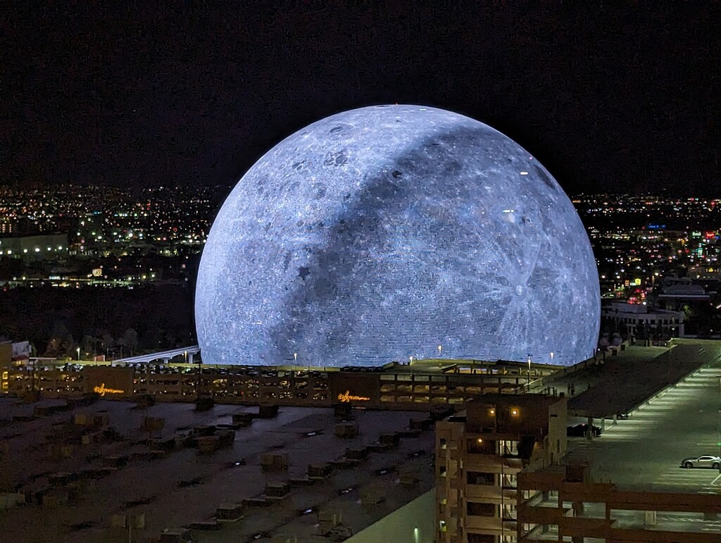 Las Vegas - Bild 3 - Mond