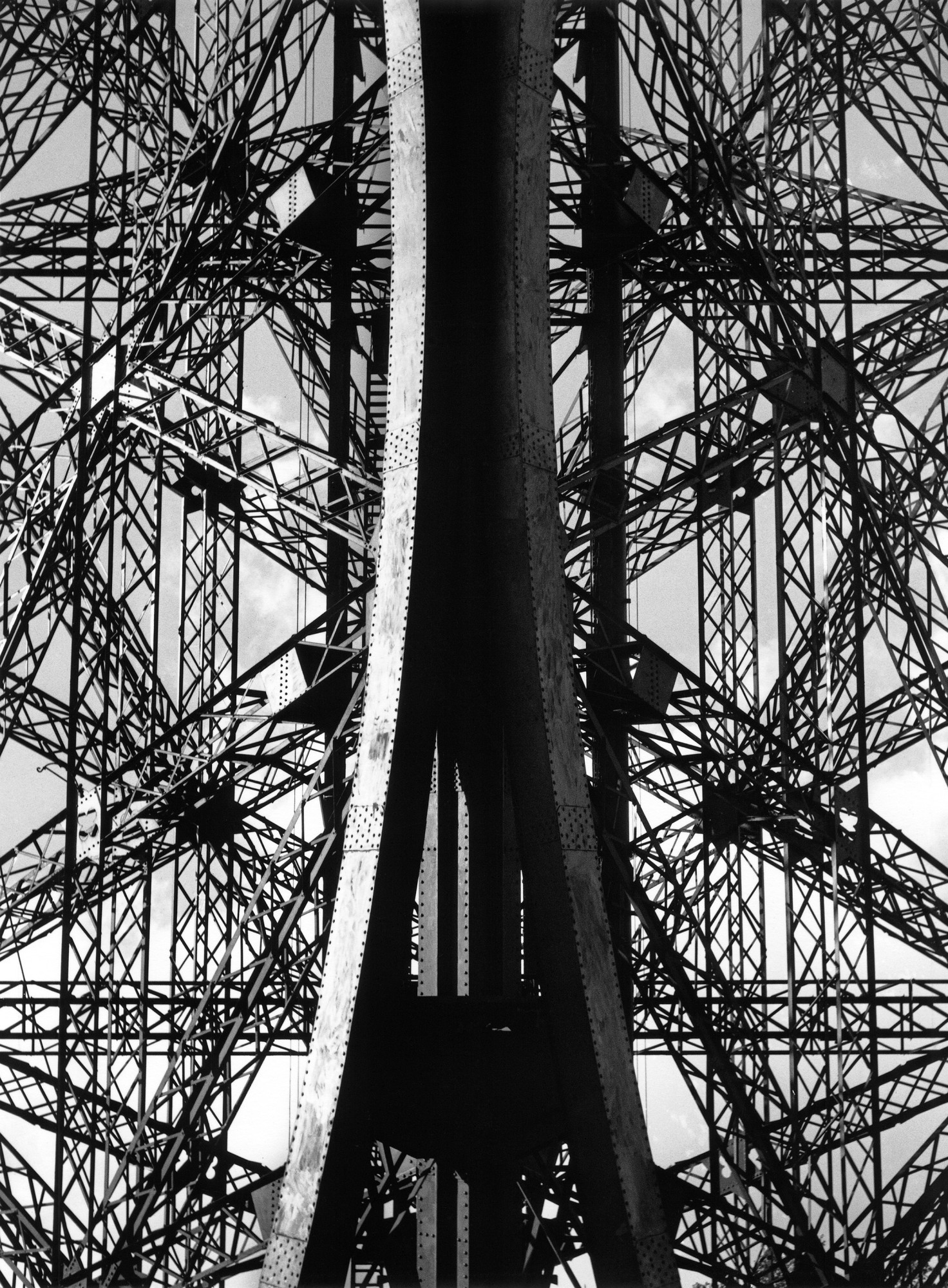 Eiffelturm im 1947. Lucien Hervé