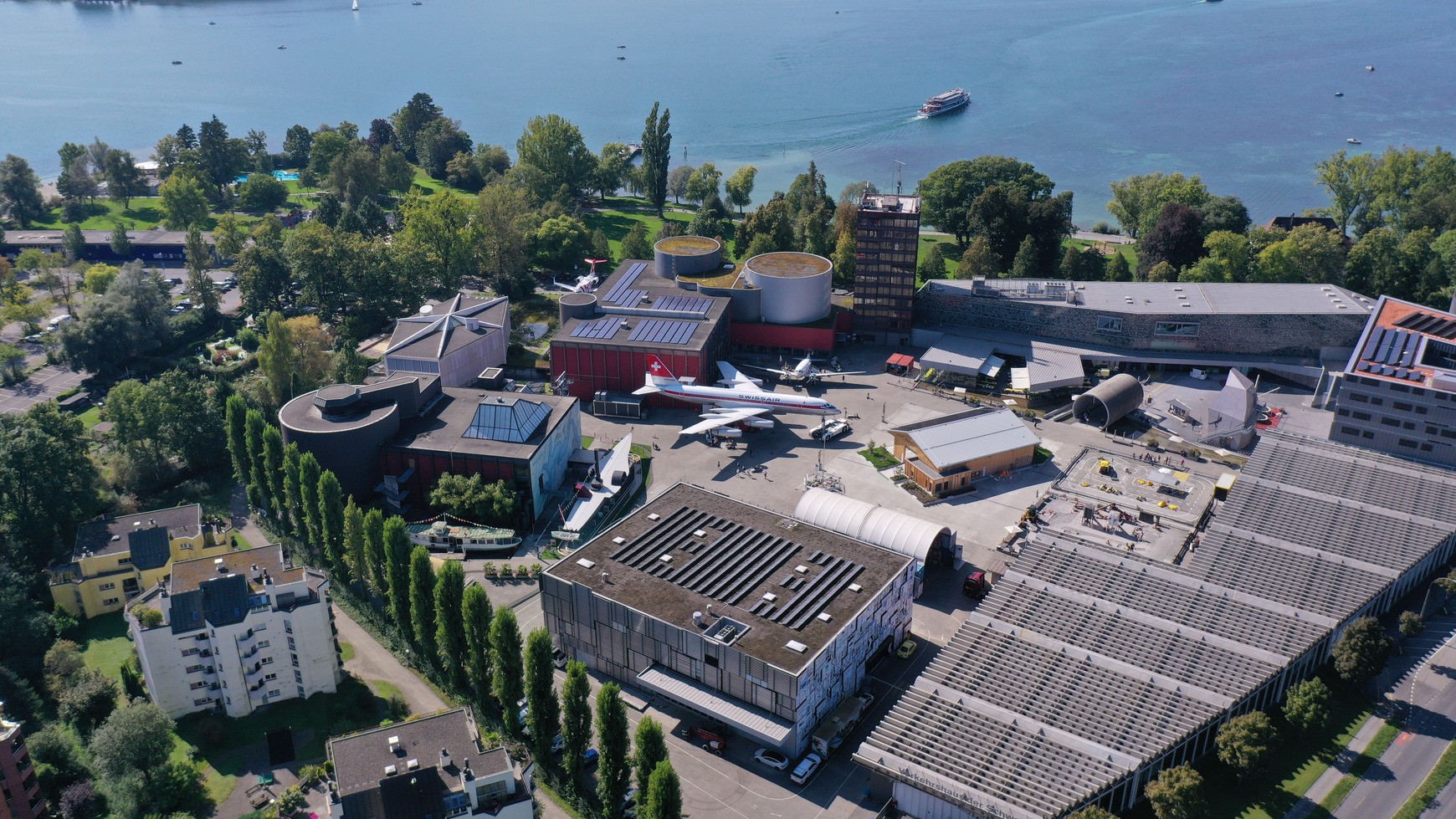 Luftbild Verkehrshaus der Schweiz in Luzern