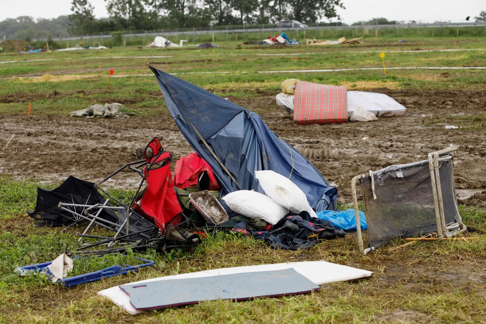 Müll nach Paléo-Festival Nyon Sommer 2014