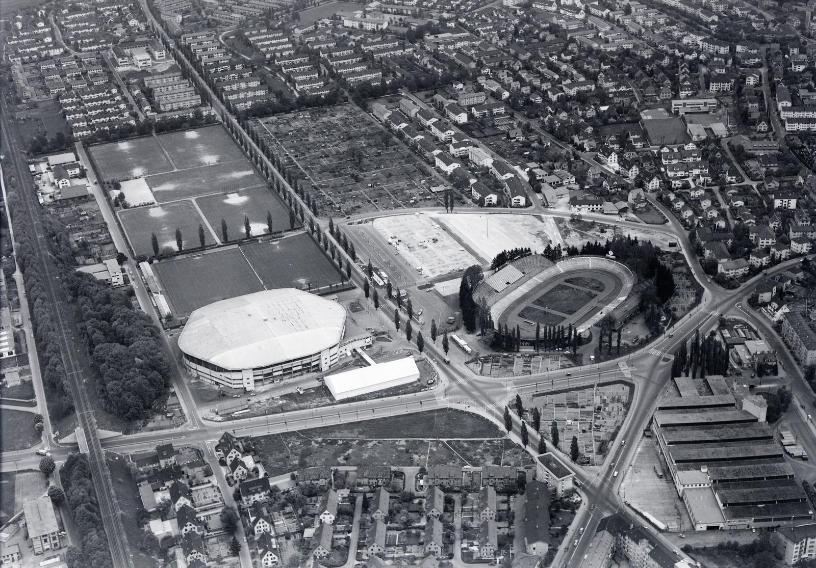 Luftbild Zürich Oerlikon 1958 Rennbahn Hallenstadion