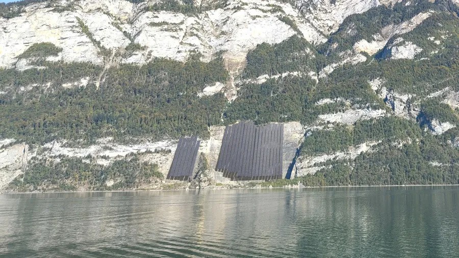 Solaranlage Walensee Felsenstrom EKZ