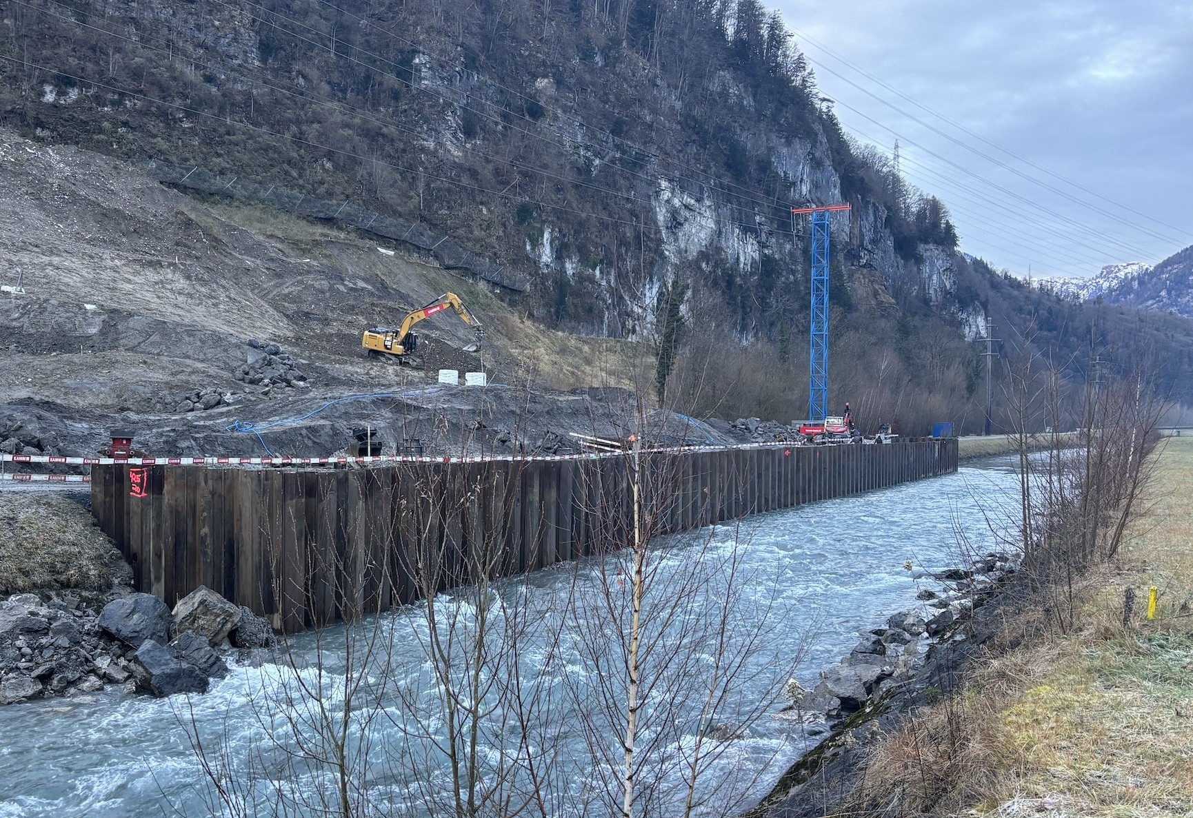 Spundwände am Linthkanal