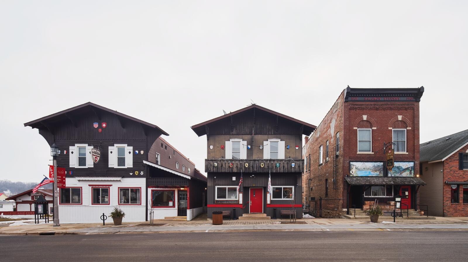 Chalets in New Glarus