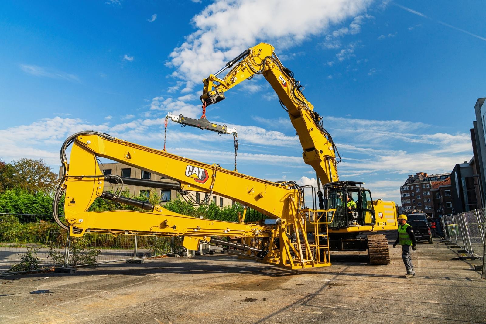 Caterpillar-Bagger 330 UHD