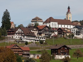 Dorf Sattel SZ