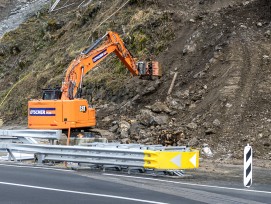 sicherungsarbeiten bereich gumpisch - tiefbauamt schwyz