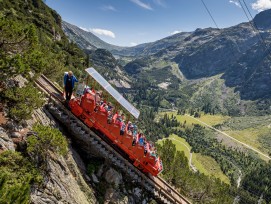 Gelmerbahn während der Fahrt