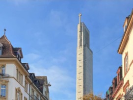 Basler Antoniuskirche mit und ohne Solardach