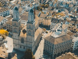 Grossmünster in Zürich, Drohnenaufnahme