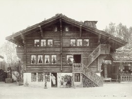 Chalet an der Landesausstellung von 1896 in Genf im Village Suisse.