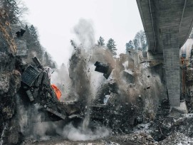 Sprengung alte Chlusbodenbrücke