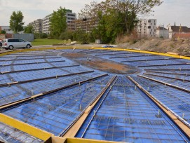 Die Kuppelbaustelle auf den Wiener Aspanggründen: Zunächst wird auf einem Kunststoff-Pneu die Struktur errichtet. (TU Wien)