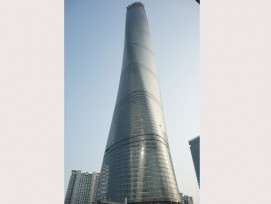 Shanghai-Tower, Shanghai, China (wikimedia.org, Andrew and Annemarie, CC)