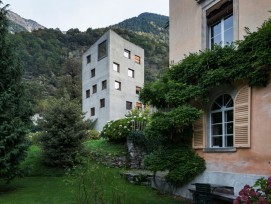 Verdichten im Dorfkern: Villa Garbald, Castasegna, Neubau Arch. Miller und Maranta, 2004 (Christian Beutler/ Keystone)