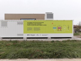 Die Riesenbatterie auf dem ETH-Campus in Lausanne: Von aussen wirkt sie wie ein Schiffscontainer. (Alain Herzog, EPFL)