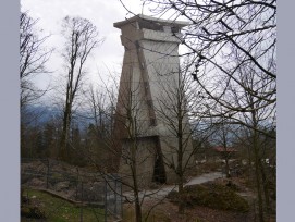 So soll der Turm dereinst aussehen (Architekturbüro Gion A. Caminada)