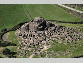 Der Nuraghenkomplex Su Nuraxi bei Barumini, seit 1997 auf der Liste des Unesco-Weltkulturerbes.  (Bild: Soprintendenza Archeologia della Sardegna) 1/2 