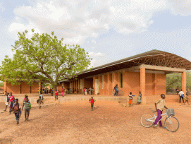 Schule des Operndorfs bei Ouagadougou.  (Daniel Schwartz, Gran Horizonte Media) 1/10