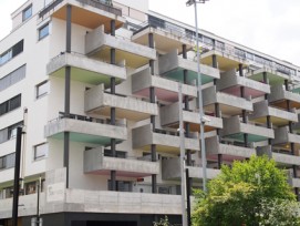 Modernes Wohnhaus in Zürich-Altstetten 