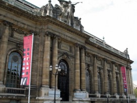 Fassade des musée d'art et d'histoire (Museum für Kunst und Geschichte) in Genf