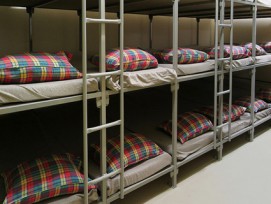 Betten in der Zivilschutzanlage Berneck SG.