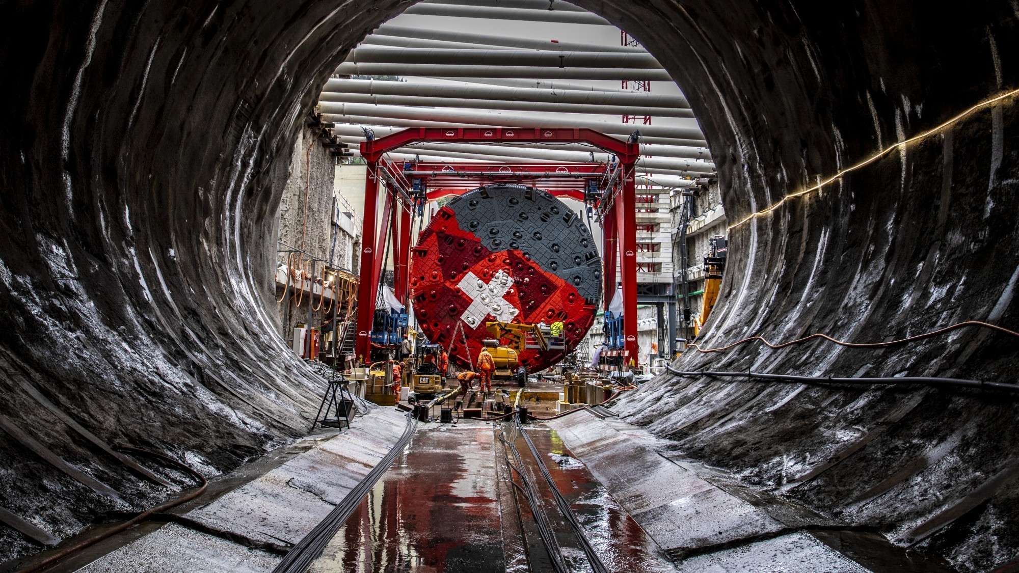 Bohrkopf Tunnelbohrmaschine Göschenen Zweite Gotthardröhre